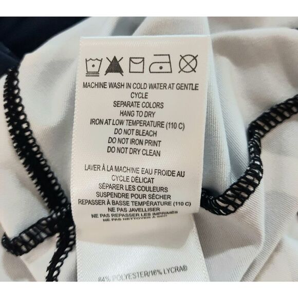 White House Black Market flowy sleeveless blouse size medium - Picture 6 of 8